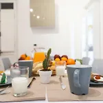 Bed & Breakfast Dreams