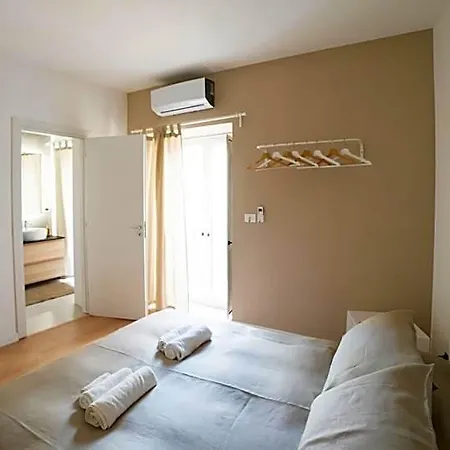 Dreams Bed and Breakfast 4*